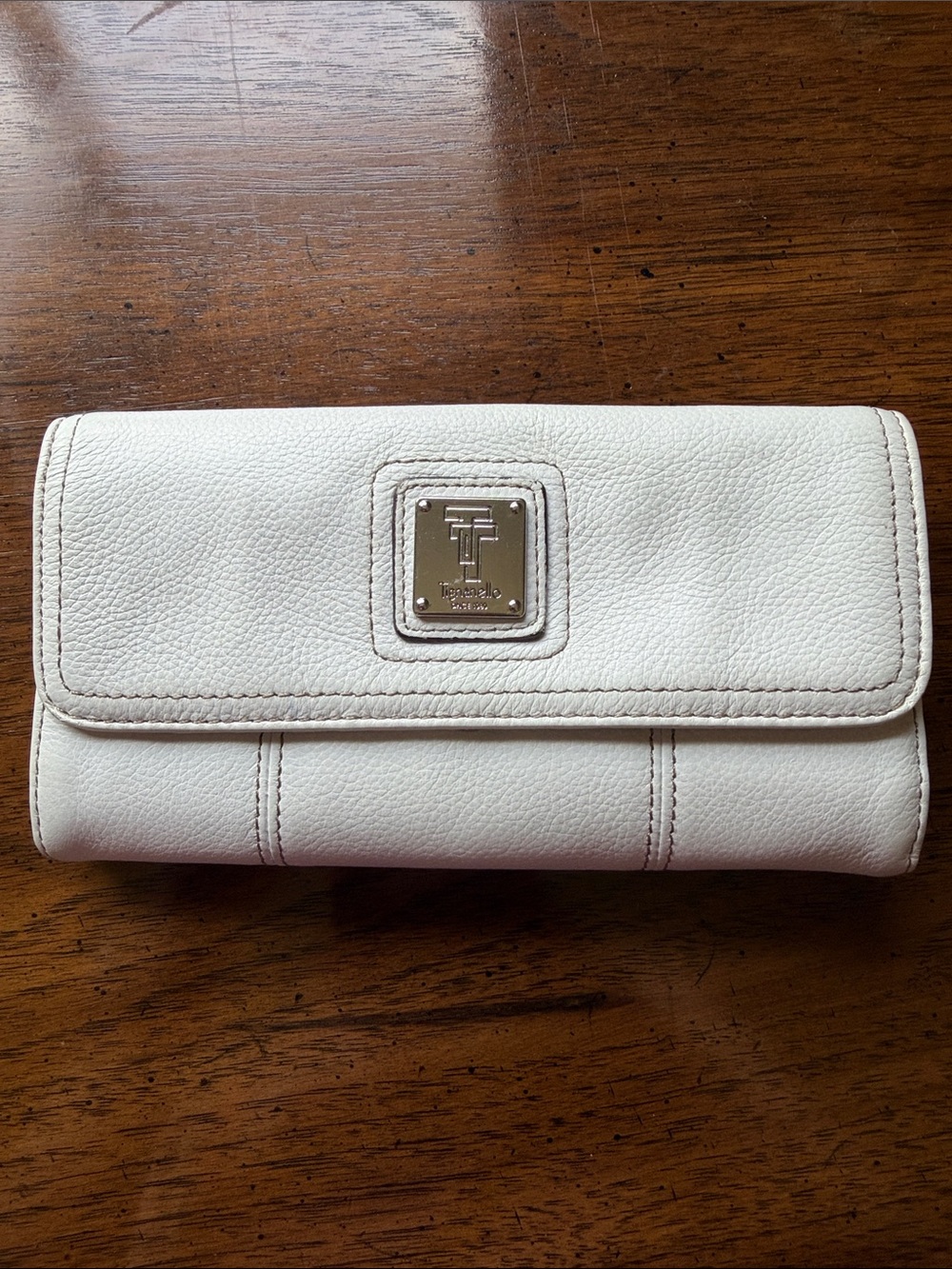Tignanello Cream Leather Fold-Over Wallet with Logo Plaque